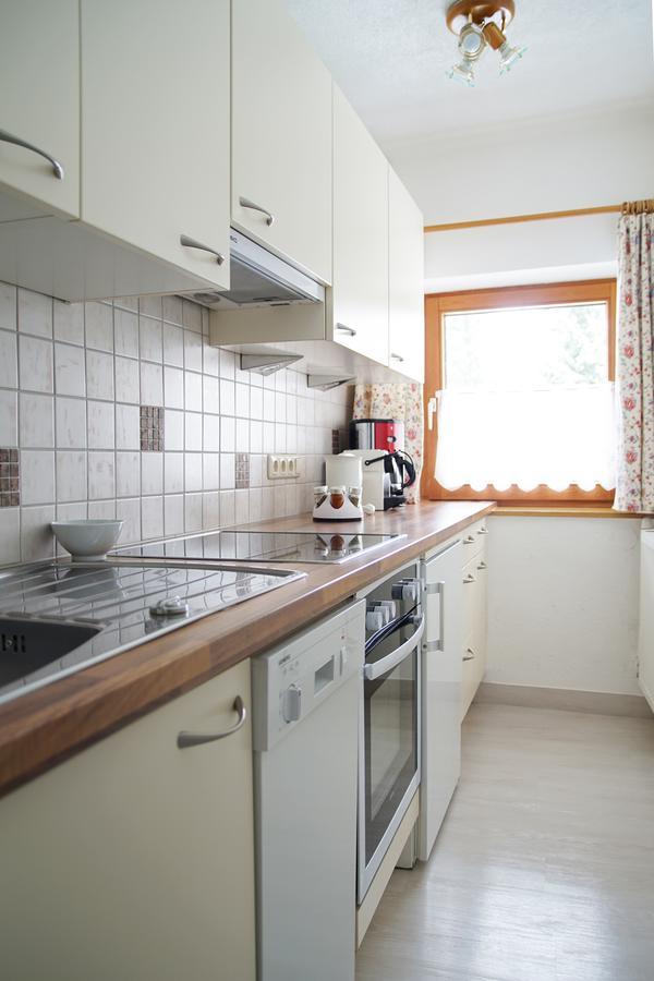 Апартаменти Haus Arnold Schranz Санкт-Антон-ам-Арльберг Екстер'єр фото